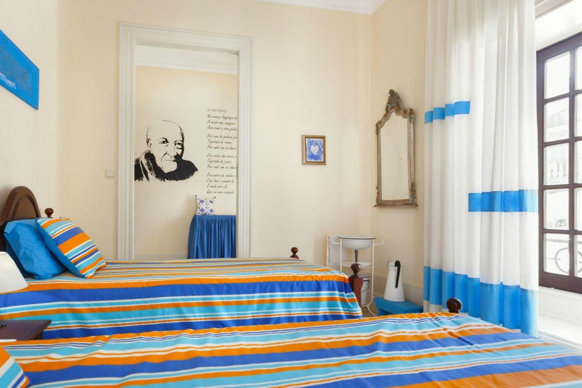 18St. Hostel Эшпинью Номер фото