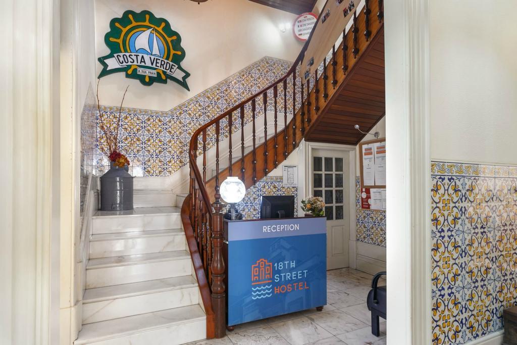 18St. Hostel Эшпинью Экстерьер фото